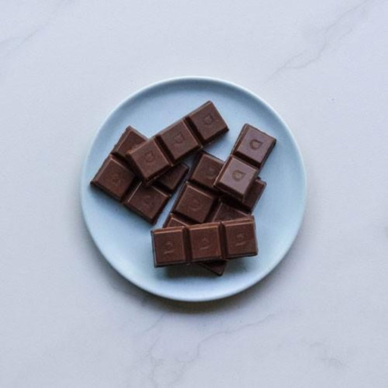 Loving Earth - Creamy Coconut Mylk Chocolate - 80g - Everybody Loves Hampers - eco friendly gifts, sustainable gifts, earth friendly gifts, environmentally friendly gifts