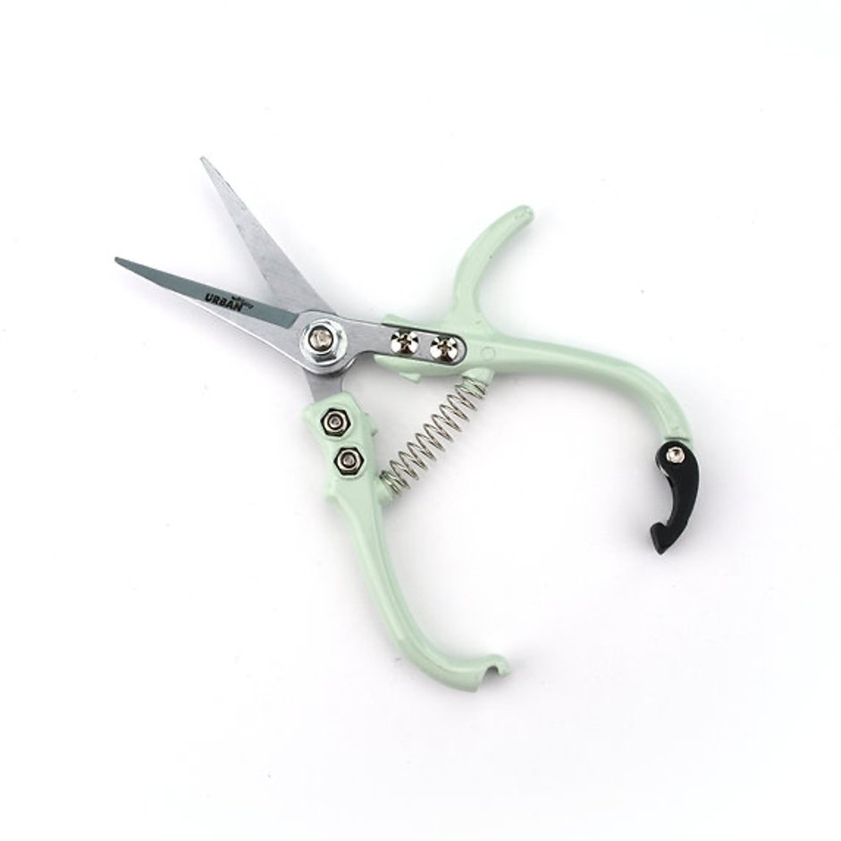 Urban Greens - Ergonomic Garden Snips - Everybody Loves Hampers